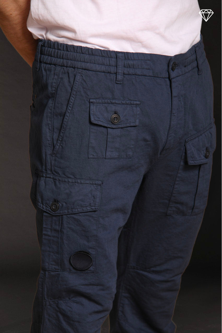 George Elax Herren-Cargohose aus Baumwolle-Hanf-Mischung logo edition Carrot Fit ①
