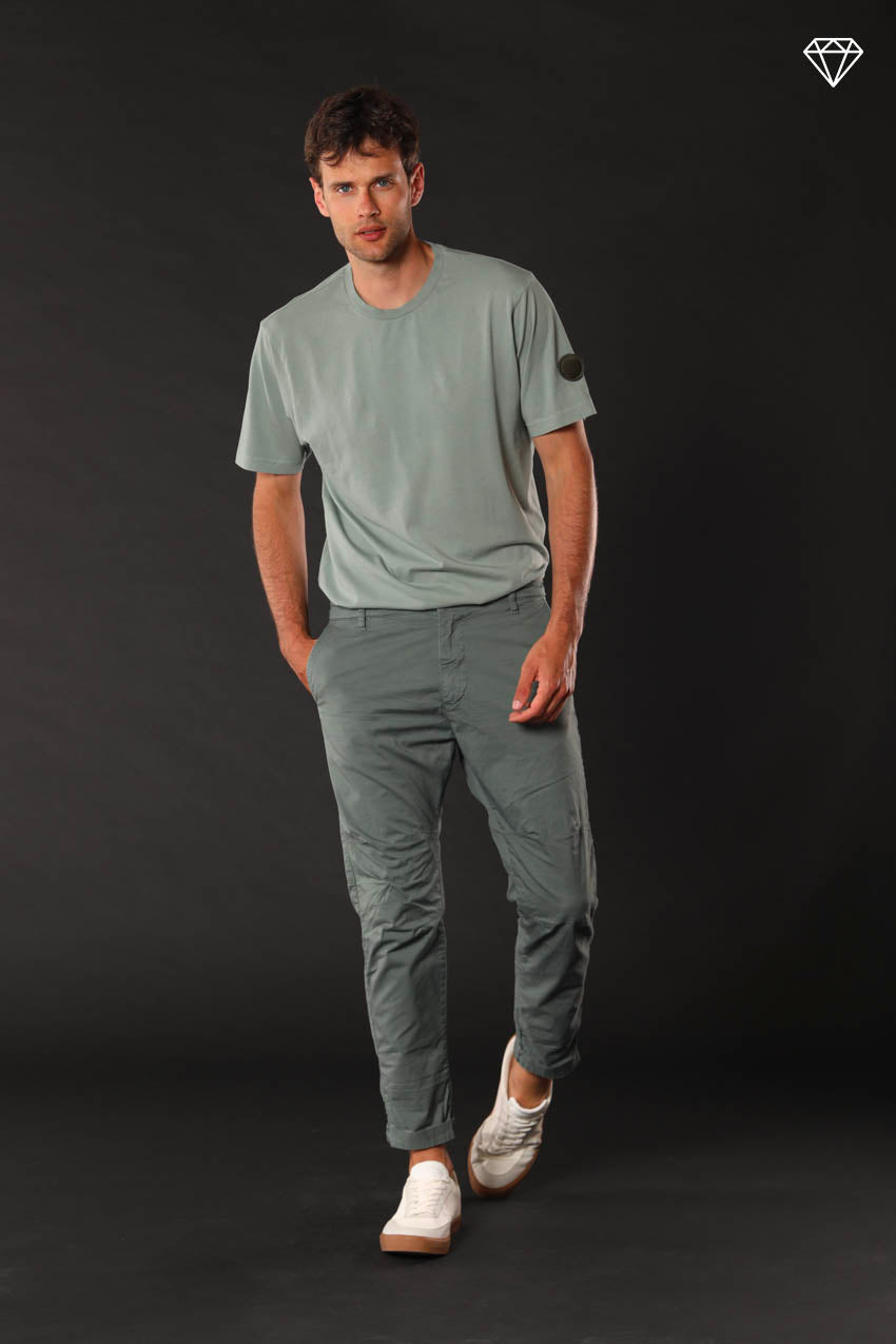 John Coolkhinos pantalone chino uomo in raso stretch logo edition carrot fit ①