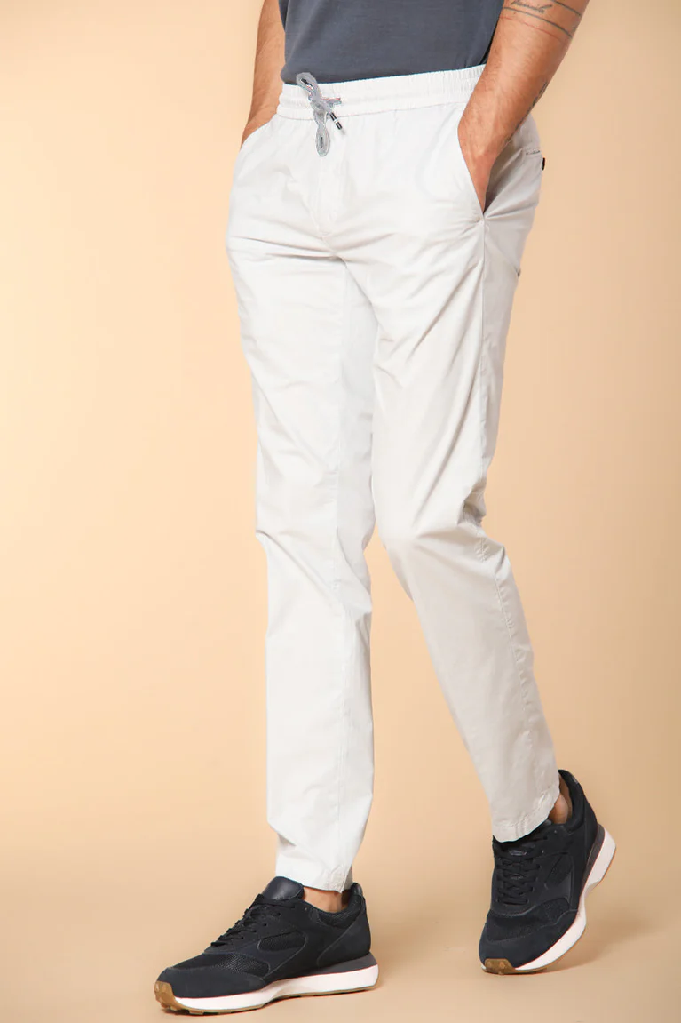 【関税＆送料込み】Off-White Cotton Chino Pants Off White Summer Chino Cotton and Linen Pants | ZEGNA | UAE