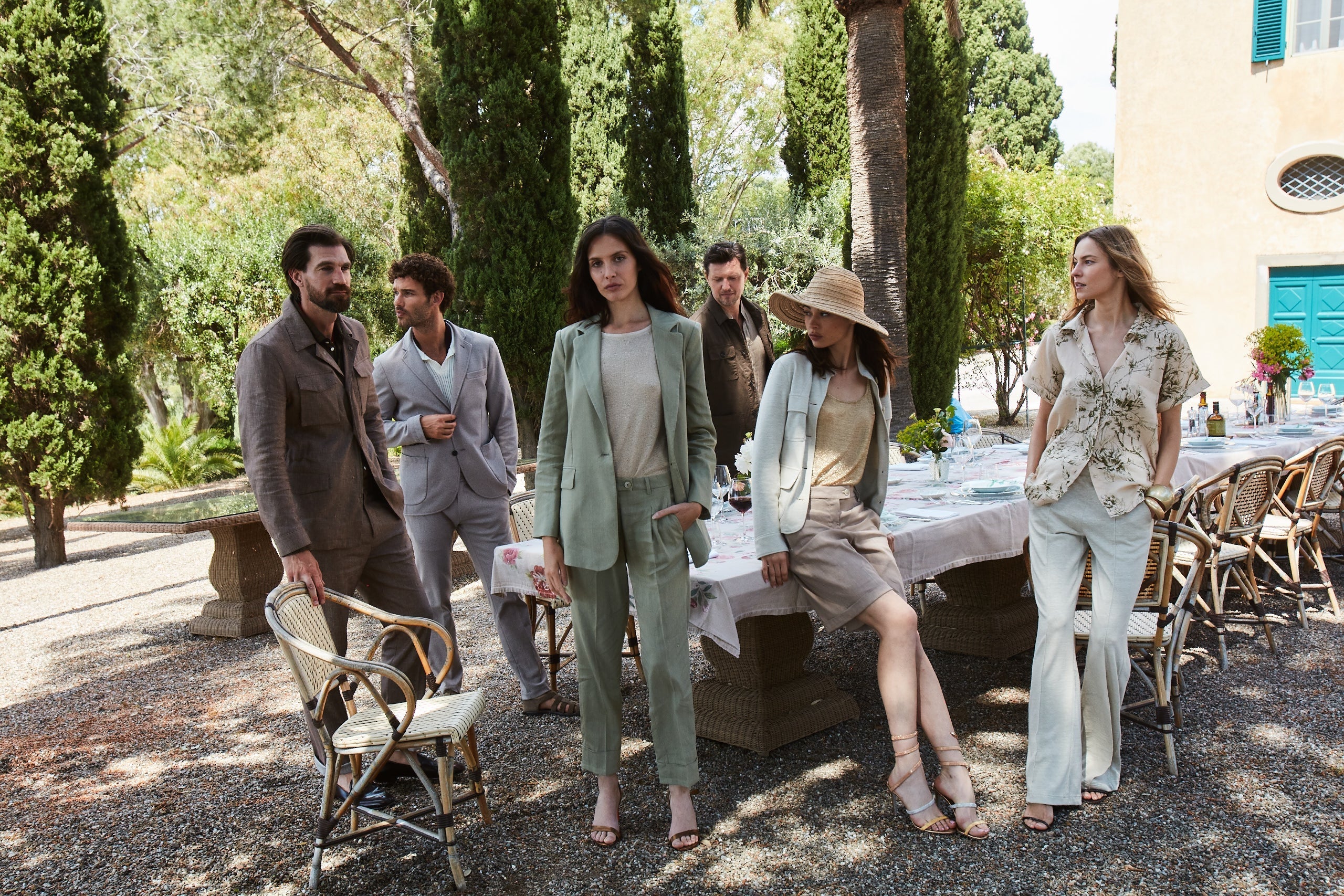 Pantaloni chino donna e uomo, il pantalone must-have.