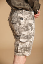 Chile Bermuda cargo hombre en algodón con estampado de flores slim fit