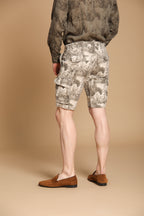 Chile Bermuda cargo hombre en algodón con estampado de flores slim fit