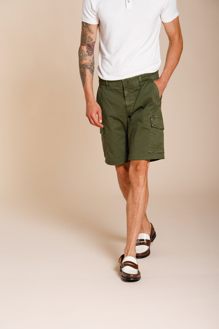 Chile bermuda cargo uomo in raso stretch slim fit ①