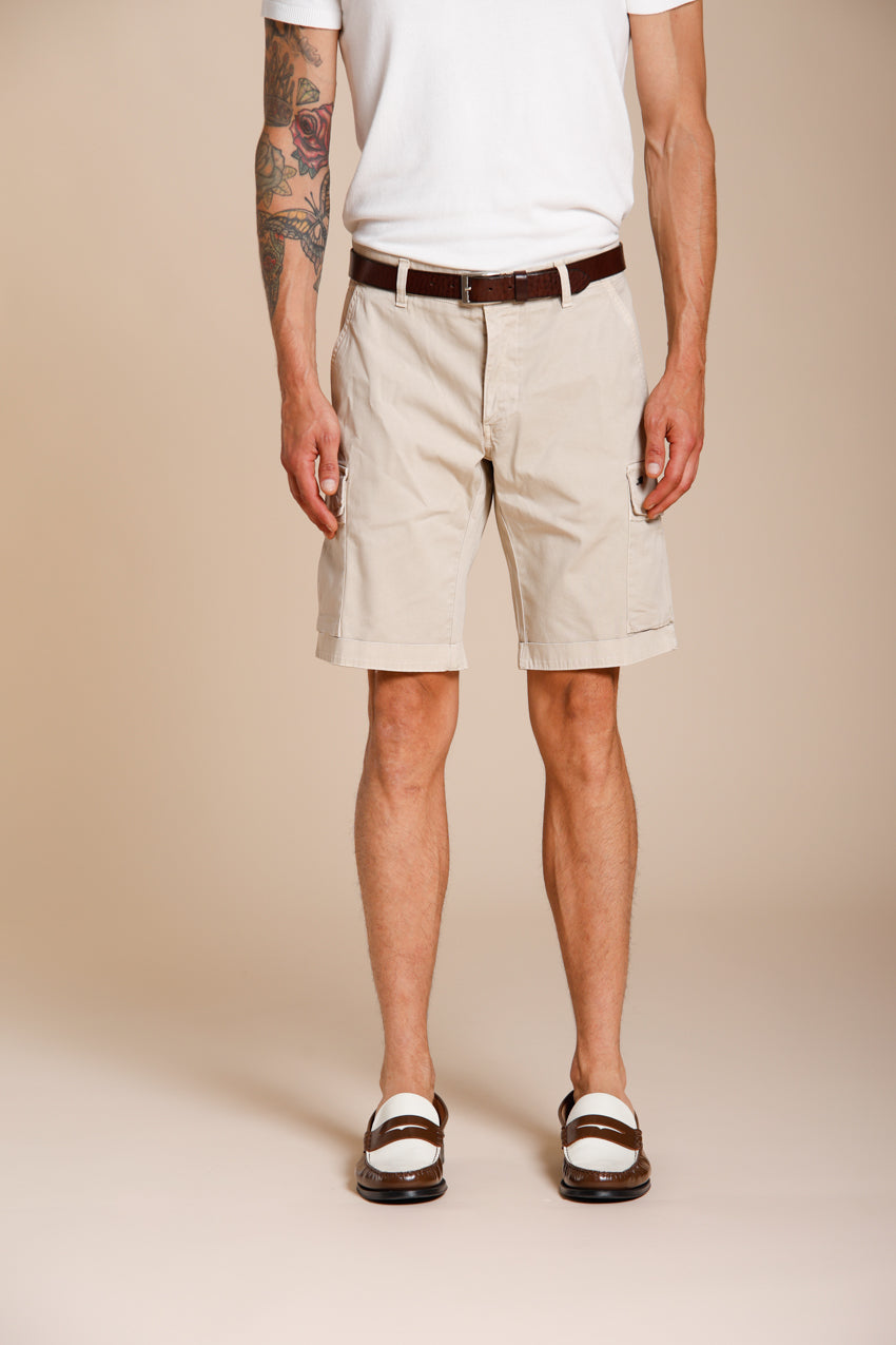 Chile bermuda cargo hombre de satén stretch slim fit ①