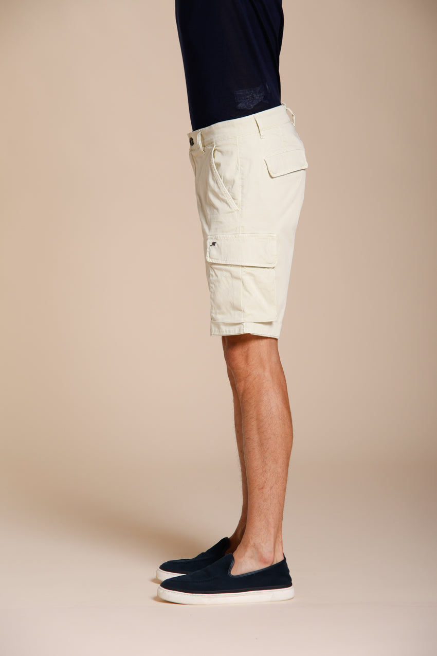 Chile Bermuda Cargo Herren aus Stretch-Satin slim fit ①