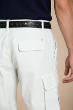 Chile bermuda cargo hombre en raso stretch slim fit ①