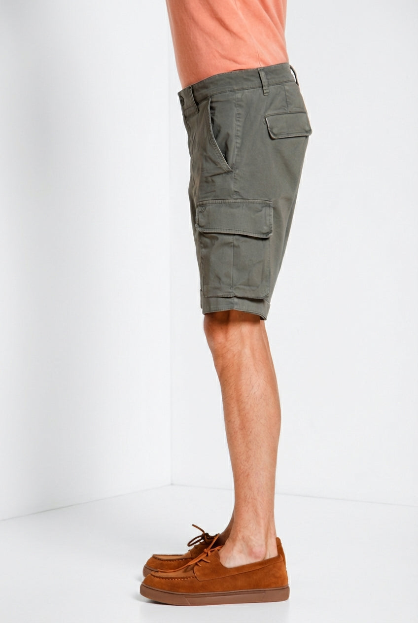 Chile men's cargo bermuda in stretch satin slim fit ①