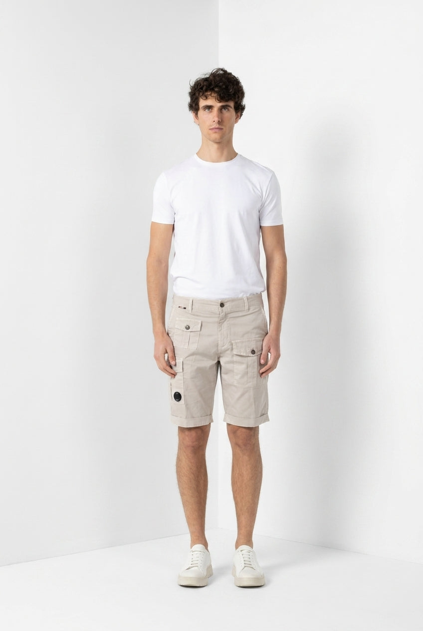 George Coolpocket Bermuda Cargo Herren aus Stretch-Gabardine Logo Edition carrot fit ①