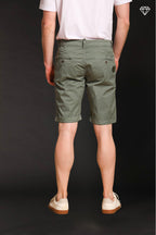 John Coolkhinos bermuda chino homme en coton pima logo edition carrot fit ①