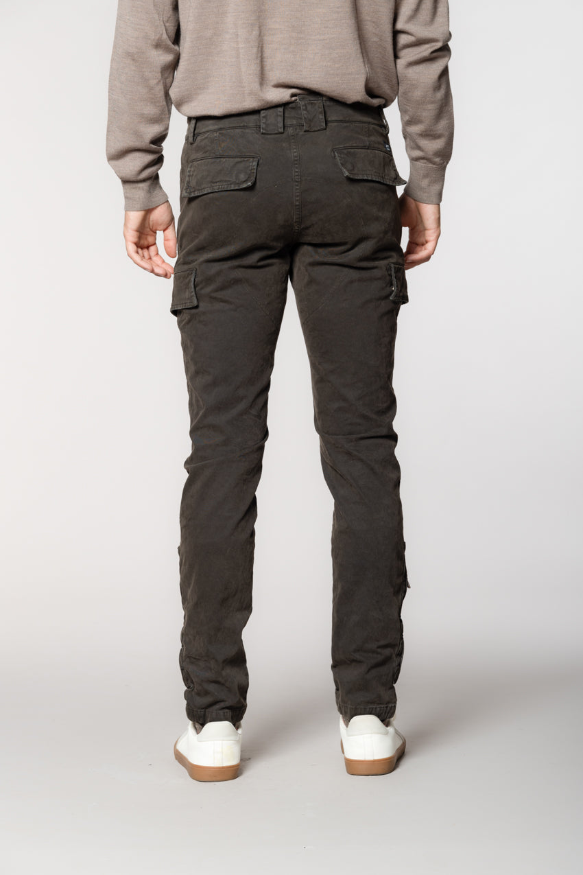 Bolivia pantalón cargo de hombre en gabardina regular fit