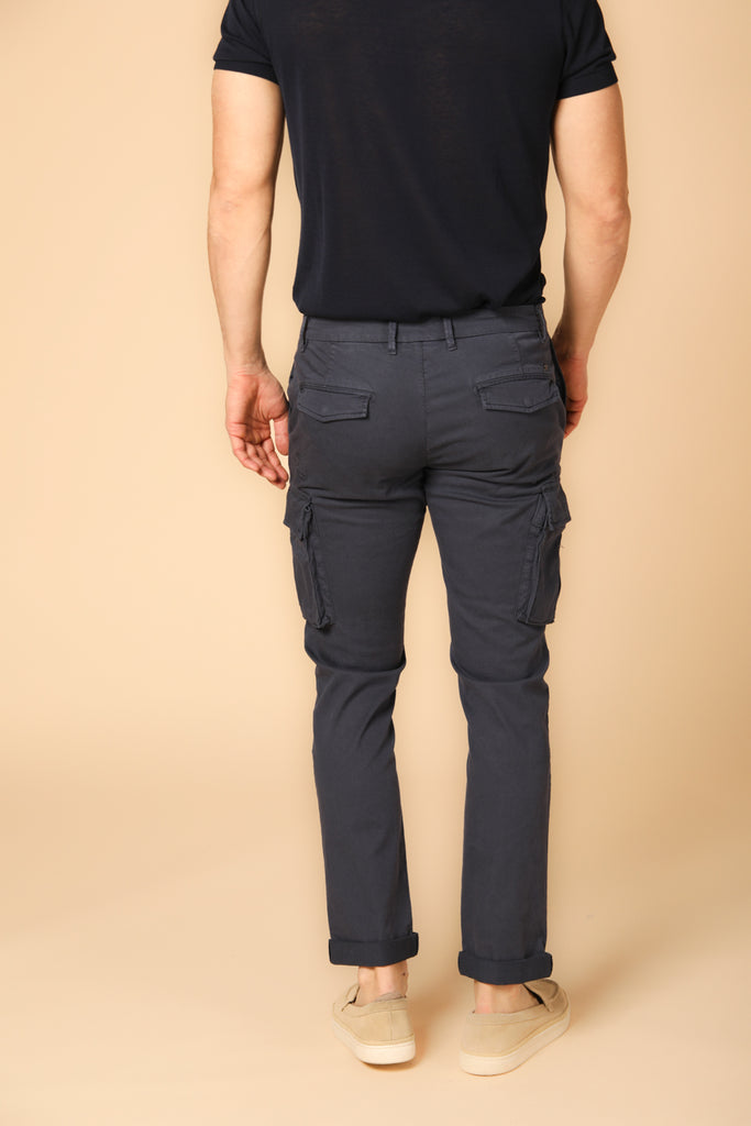 Image 5 of men's Chile City model cargo pants in navy blue, regular fit by Mason's