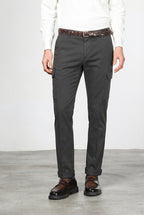 Chile pantalón cargo de hombre en algodón stretch con trama diagonal, regular fit