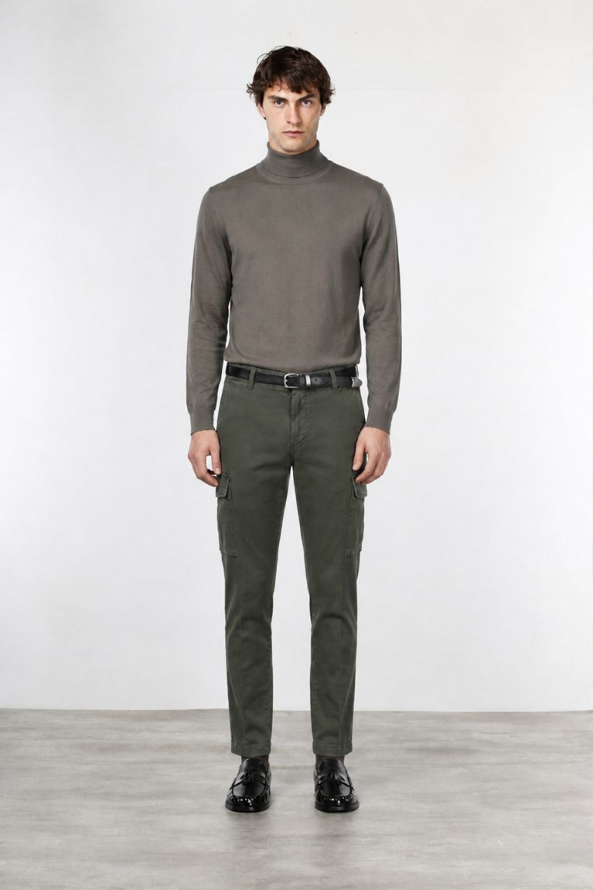 Chile men’s cargo pants in stretch gabardine extra slim fit ①