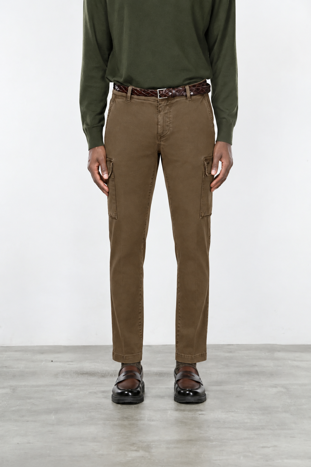Chile pantalón cargo de hombre en gabardina stretch extra slim fit ①