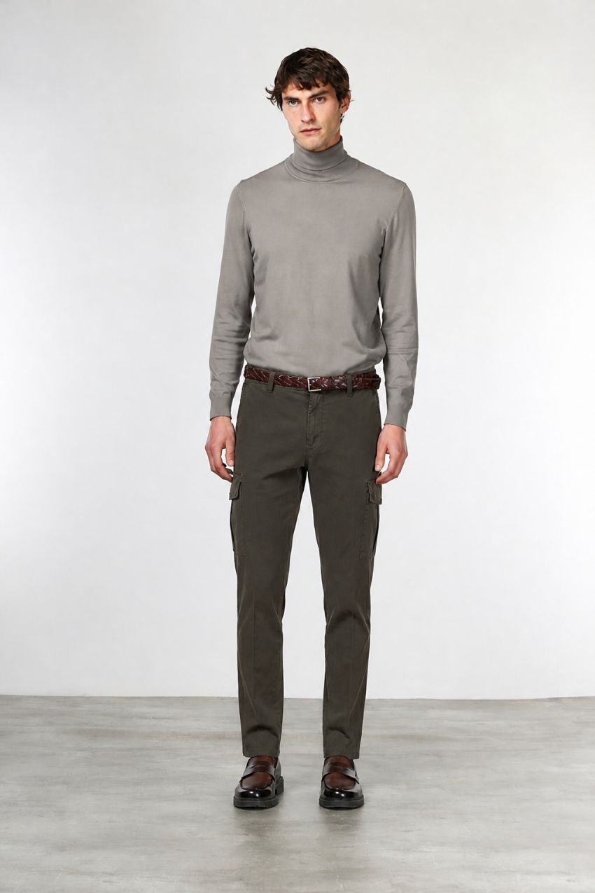 Chile men’s cargo trousers in stretch gabardine extra slim fit ①