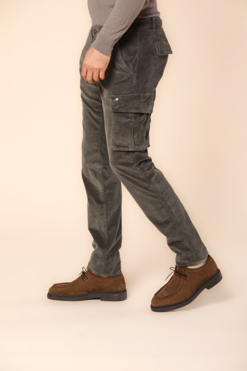 Chile man cargo pant in 500 striped velvet extra slim