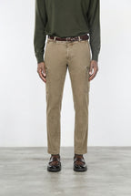 Chile pantalón cargo de hombre en gabardina stretch, extra slim fit ①