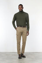 Chile pantalón cargo de hombre en gabardina stretch, extra slim fit ①