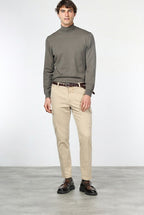 Chile pantalón cargo de hombre en gabardina stretch, extra slim fit ①