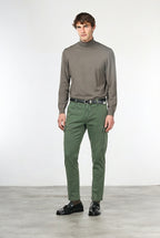Chile pantalón cargo de hombre en gabardina stretch, extra slim fit ①