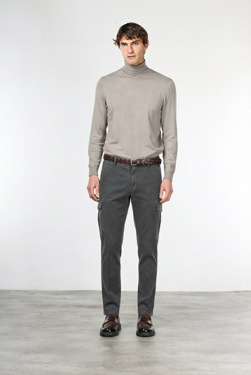 Pantalón cargo Chile para hombre en gabardina stretch extra slim fit ①