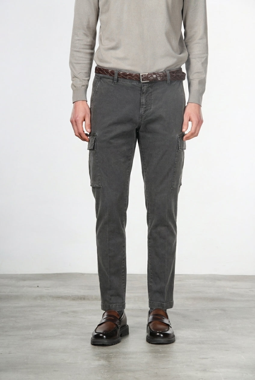 Pantalón cargo Chile para hombre en gabardina stretch extra slim fit ①