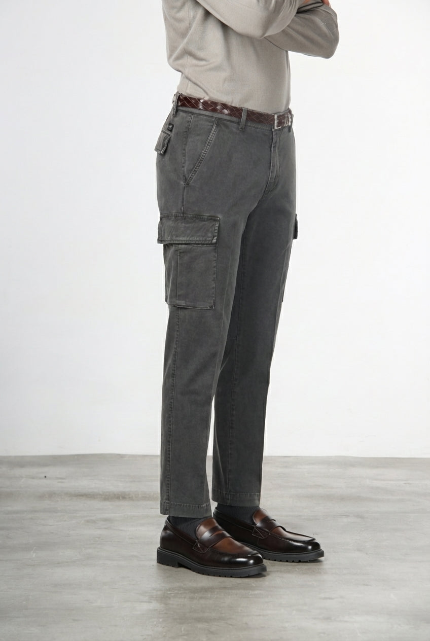 Pantalón cargo Chile para hombre en gabardina stretch extra slim fit ①