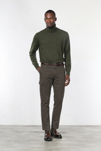 Chile pantalon cargo homme en gabardine stretch extra slim fit ①
