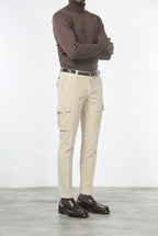 Chile pantalón cargo hombre en pana de 500 rayas, corte extra slim ①