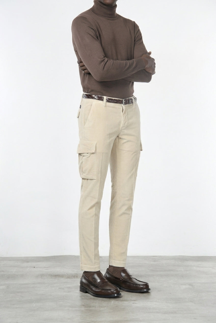 Chile pantalón cargo hombre en pana de 500 rayas, corte extra slim ①