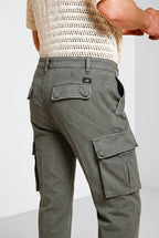 Chile pantalon cargo homme en satin stretch extra slim fit ①