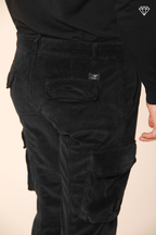 Chile men's cargo trousers in 500-wale corduroy extra slim fit ①