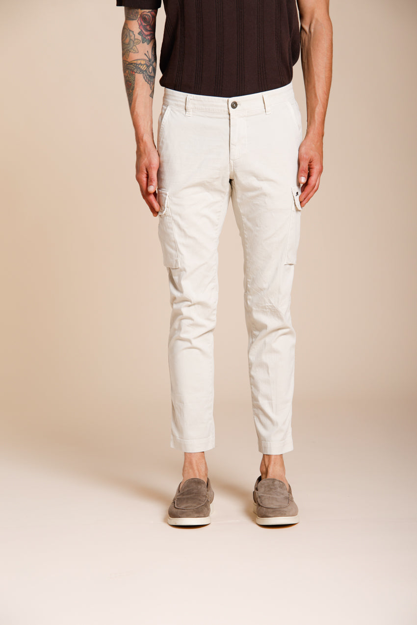 Chile pantalón cargo hombre en raso stretch extra slim fit ①