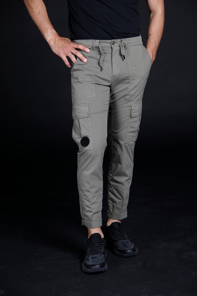 Rio de Janeiro man cargo pants in stretch nylon and gabardine Logo edition carrot fit - Mason's US