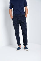 George Coolpocket men's cargo pants in lightweight stretch twill Logo Edition carrot fit ①