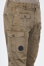 George Coolpocket pantalón cargo de hombre en gabardina carrot fit ①
