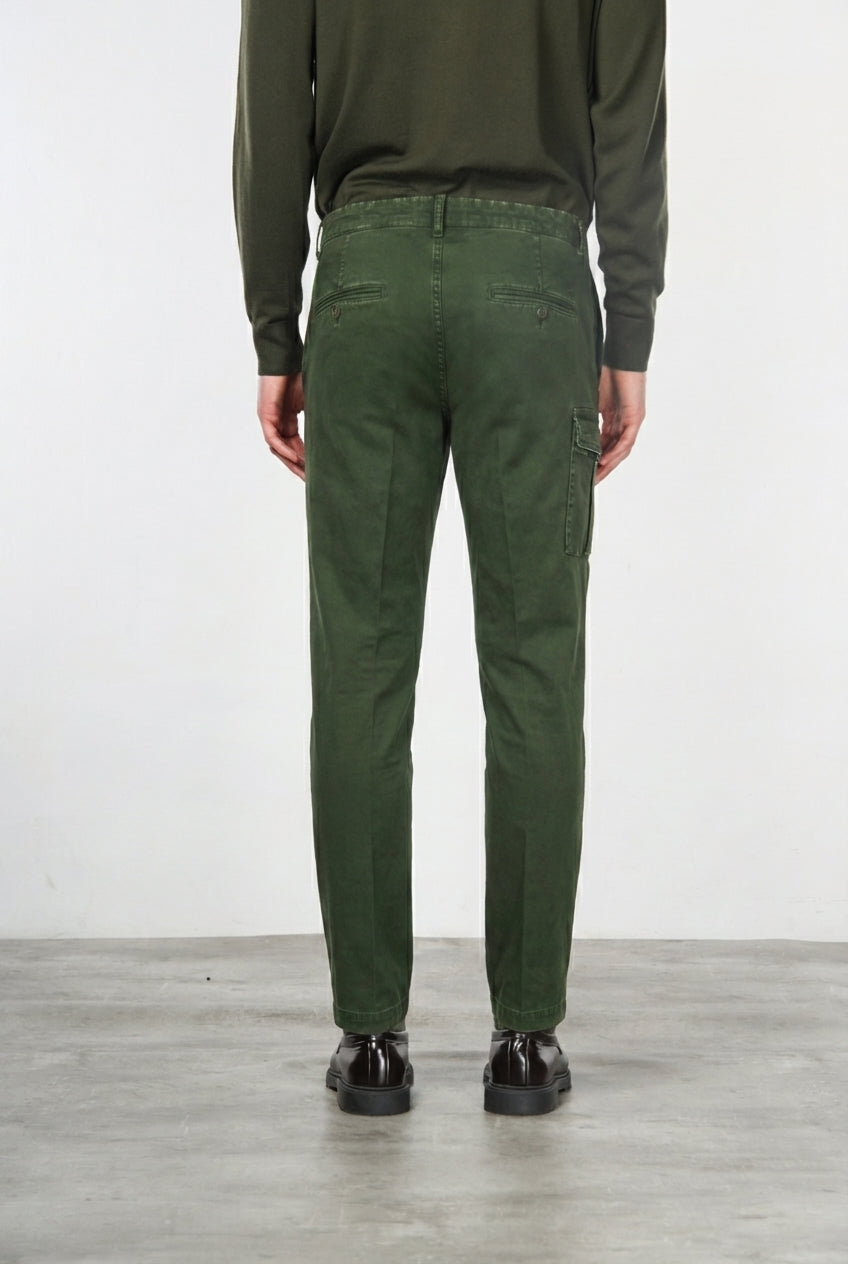 George Coolpocket pantalone cargo uomo in gabardina carrot fit ①