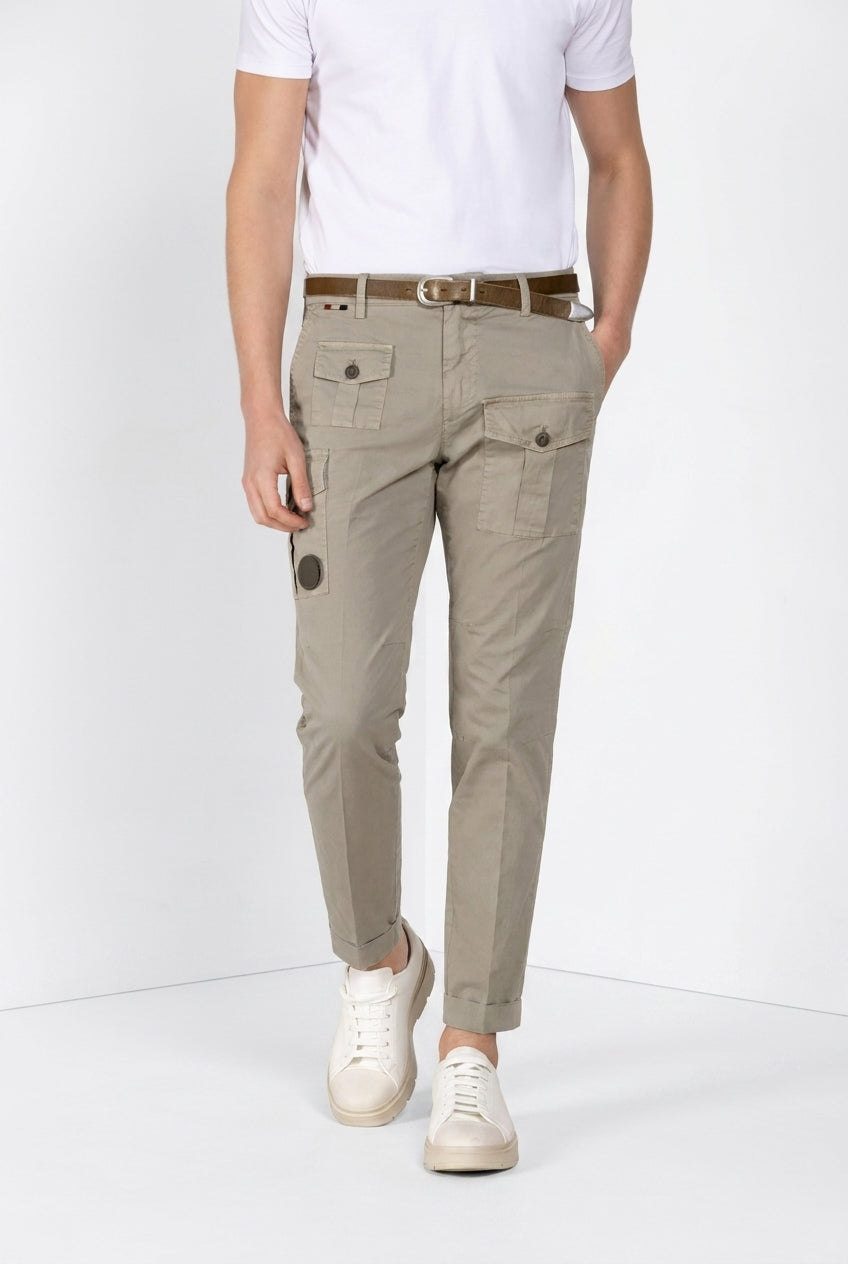 George Coolpocket Hose Cargo Herren aus leichtem Stretch-Twill Logo Edition carrot fit ①
