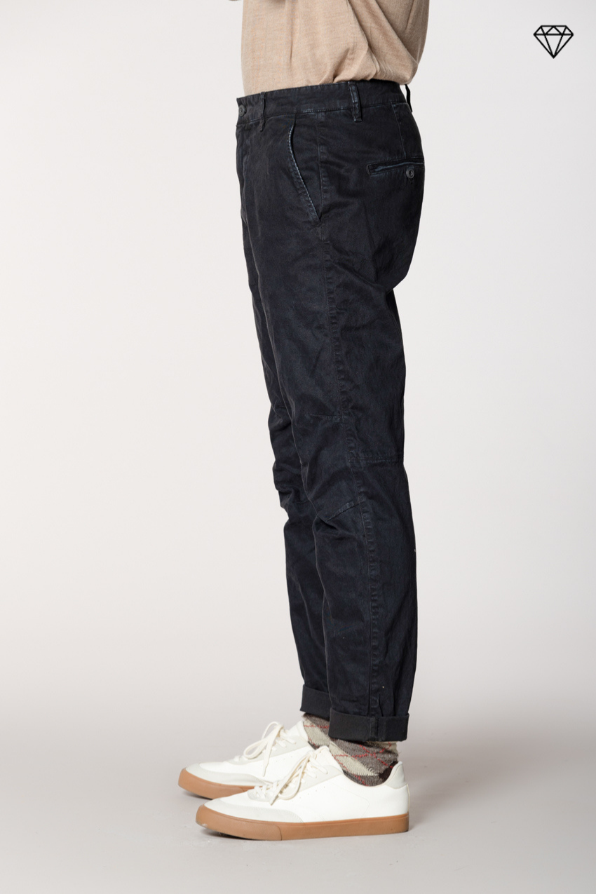 John Coolkhinos men’s chino pants in gabardine logo edition carrot fit ①