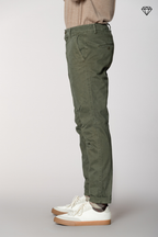John Coolkhinos pantalon chino homme en gabardine logo edition carrot fit ①