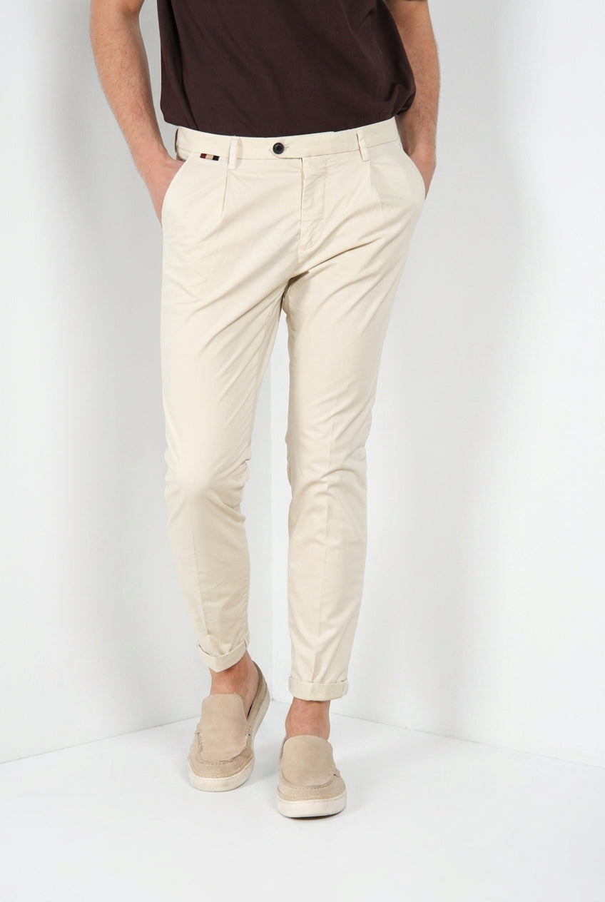 Men's Chino Trousers Osaka 1 Pince Seashells Gabardine | Mason's
