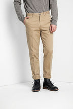 Chinos men’s chino pants in gabardine relaxed fit