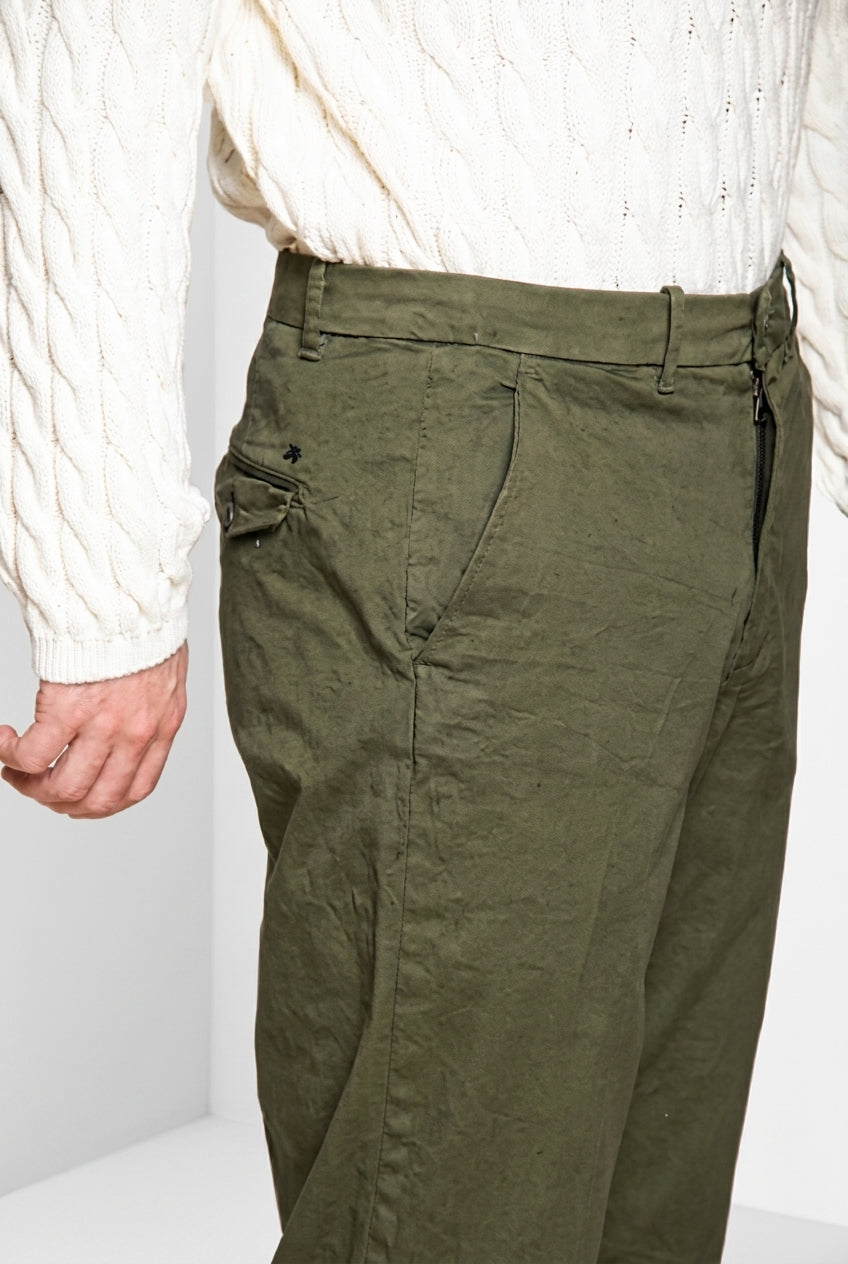 Chinos men’s chino pants in gabardine relaxed fit