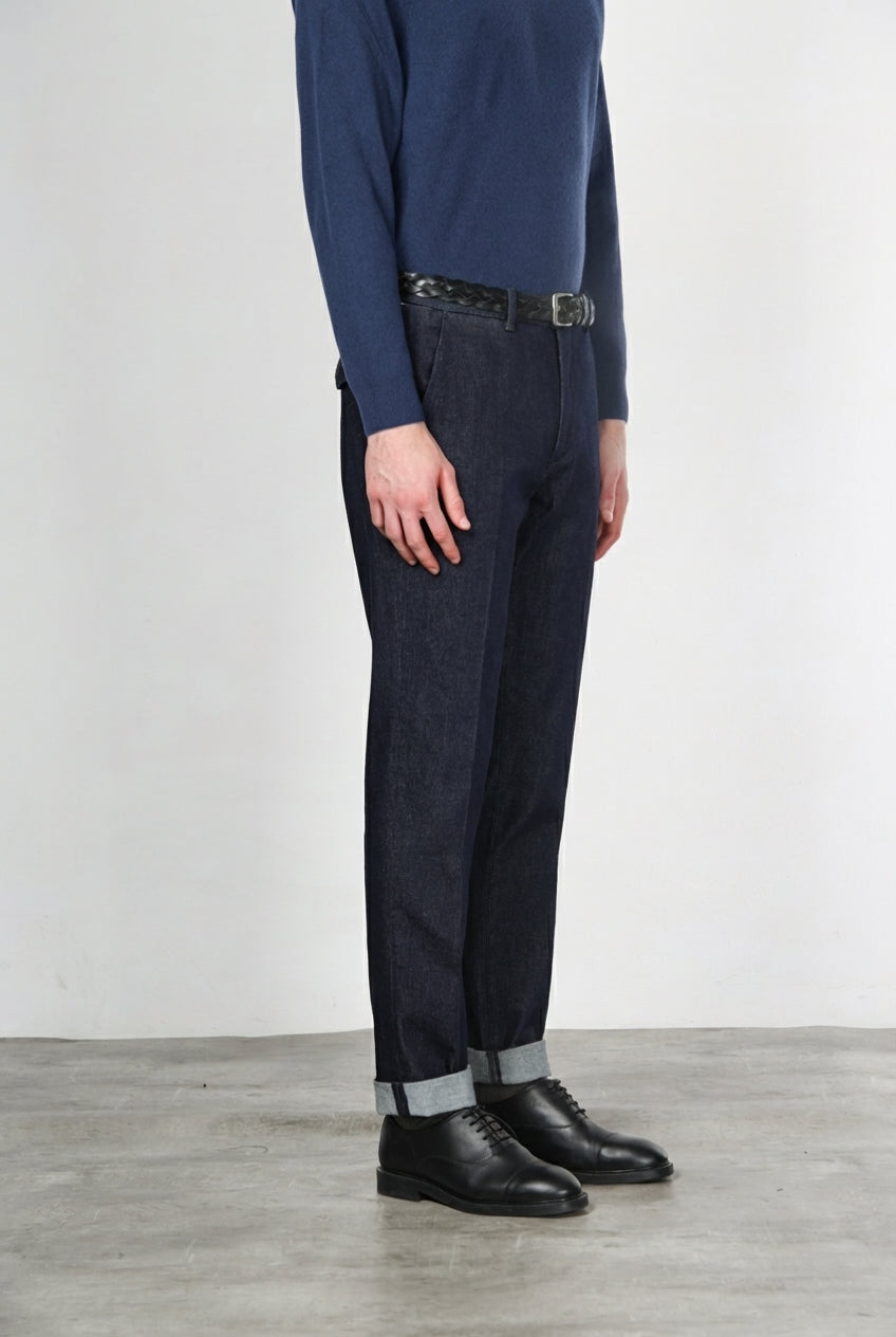 Chinos men’s chino pants in technical stretch denim with relaxed fit