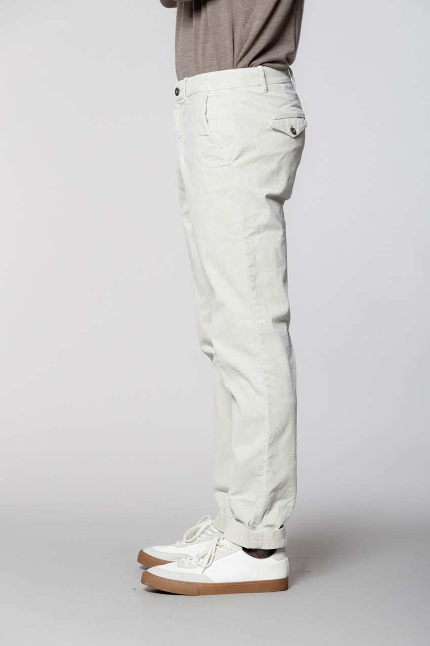 Chinos pantalón chino de hombre en terciopelo 1000 rayas relaxed fit