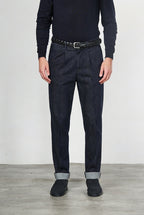 Pinces pantalone chino uomo in tecno denim stretch relaxed fit