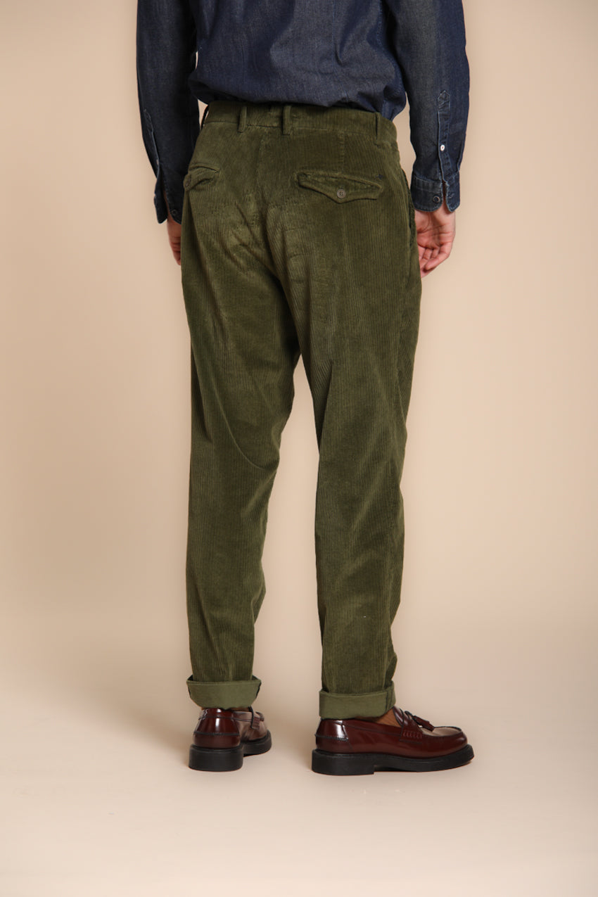 Pinces men’s chino pants in French corduroy relaxed fit