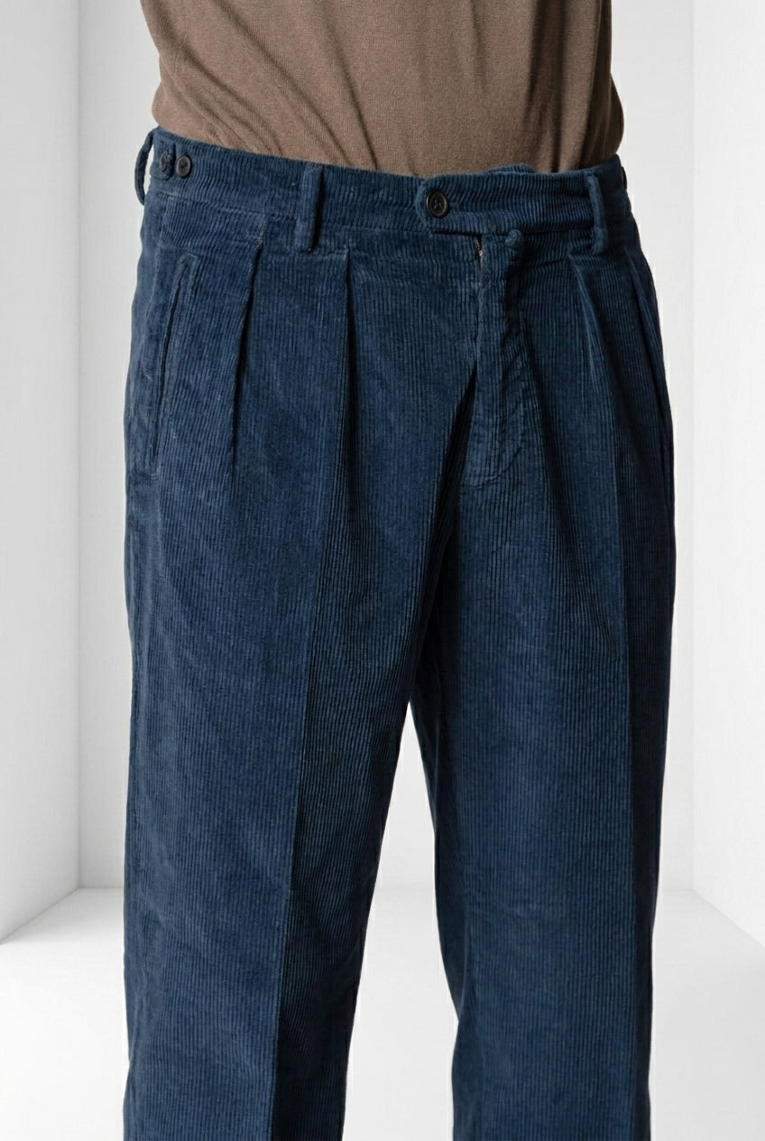 Don Johnson 2 Pinces men’s chino pants in 500-wale corduroy carrot fit