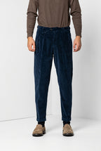 Don Johnson 2 Pinces men’s chino pants in 500-wale corduroy carrot fit