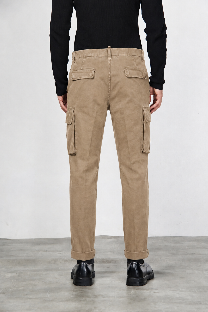 Chile men’s cargo pants in gabardine with carrot fit